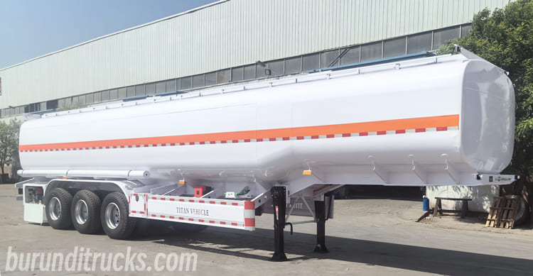 3 Axle 45000 Liters Fuel Tanker Trailer for Sale in Burundi