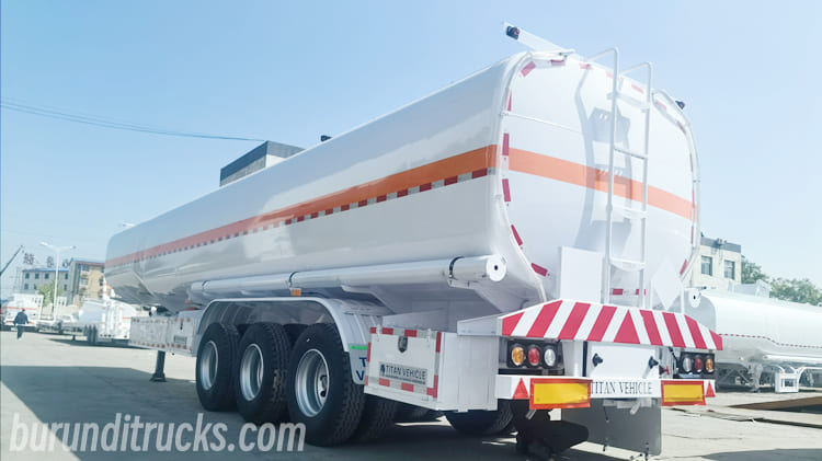 3 Axle 45000 Liters Fuel Tanker Trailer for Sale in Burundi