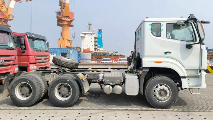 Howo NX Tractor Head Price in Burundi