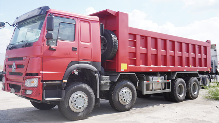 Sinotruk Howo 8x4 Dump Truck Price for Sale in Burundi