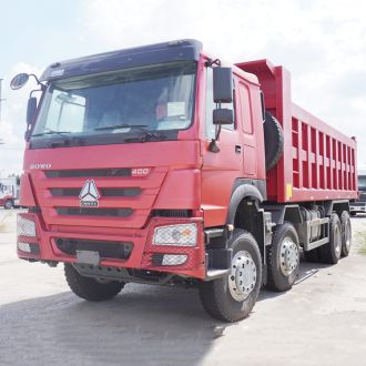 Sinotruk Howo 8x4 Dump Truck